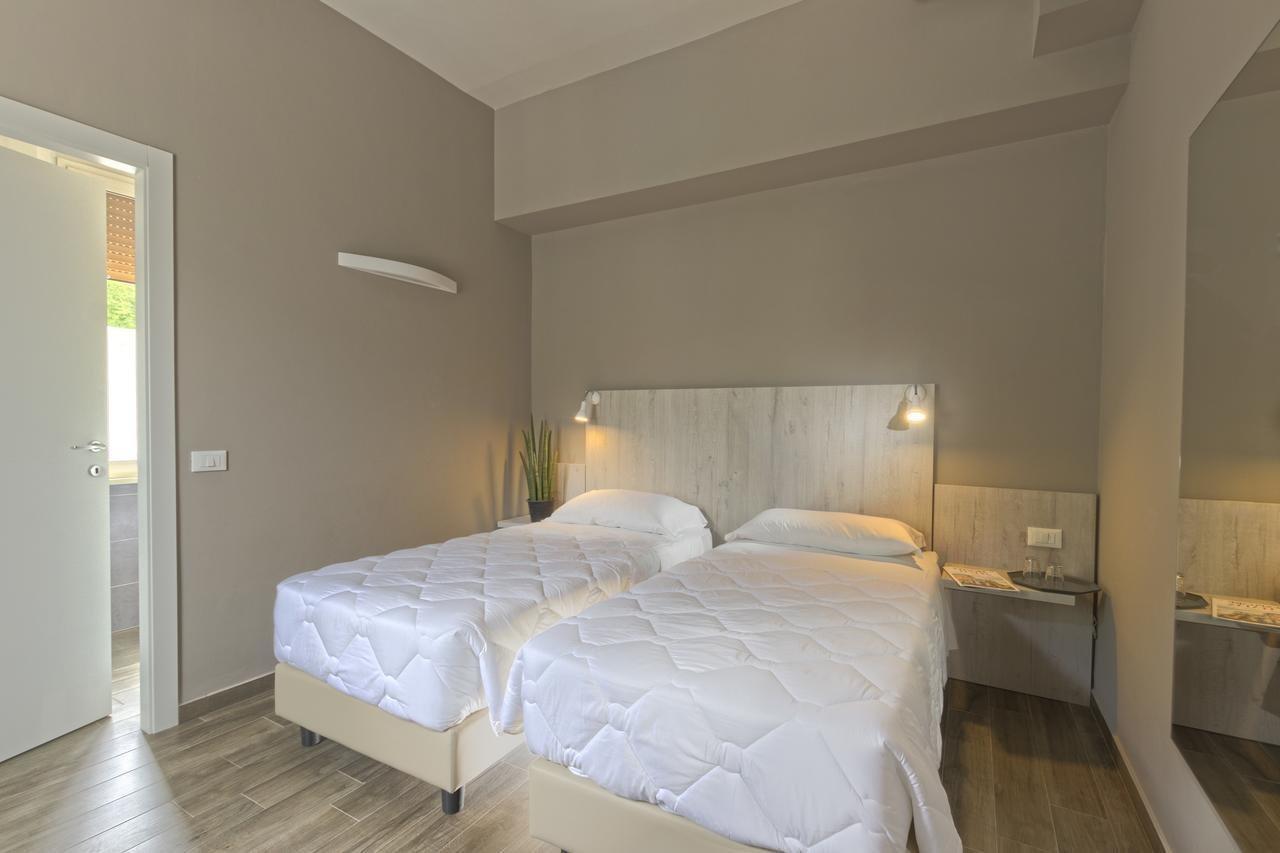 Hotel Terme Di Frasassi Genga  Extérieur photo